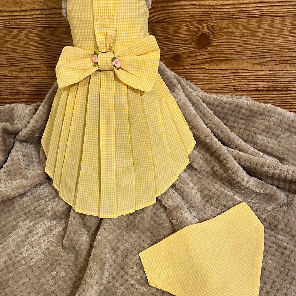 Dog Dress New Yellow Gingham Dress with Bow and matching Collar Bandanna